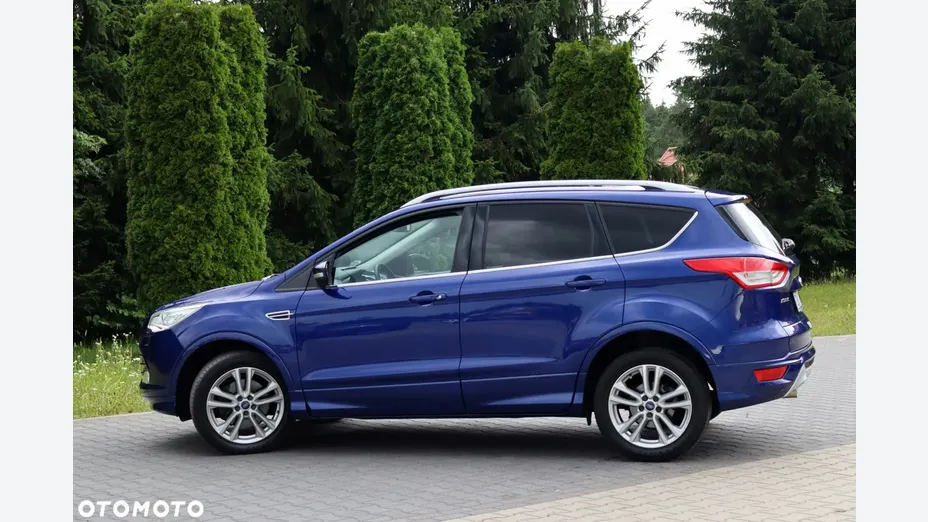 FORD Kuga -