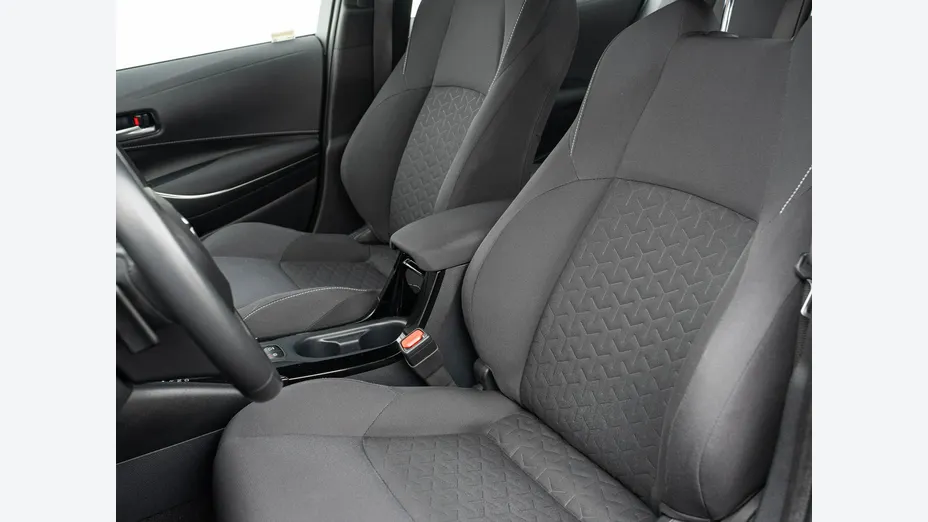 TOYOTA Corolla -