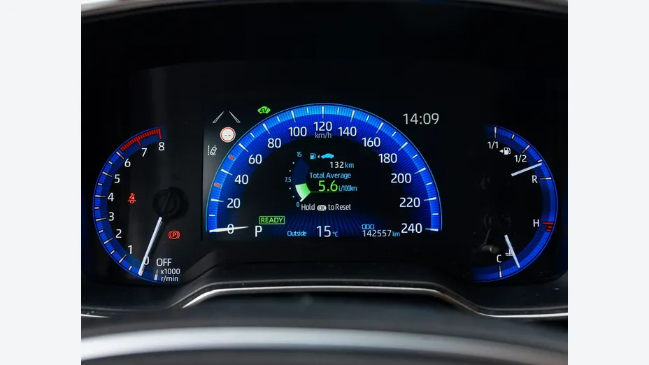 TOYOTA Corolla -