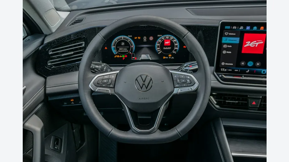 VOLKSWAGEN Tiguan -