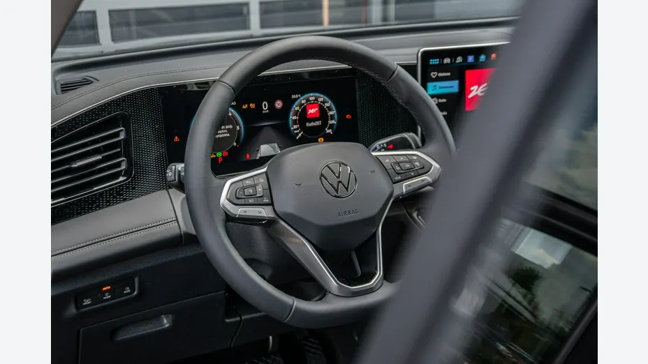 VOLKSWAGEN Tiguan -