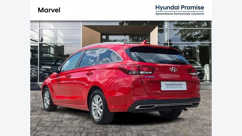 HYUNDAI i30 -
