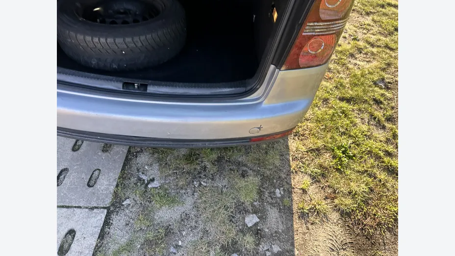 VOLKSWAGEN Touran -