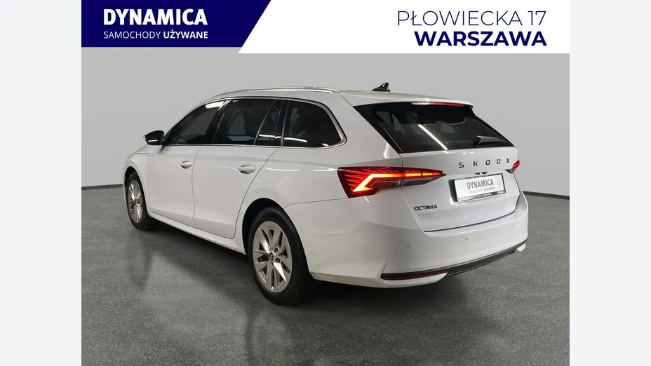 SKODA Octavia -