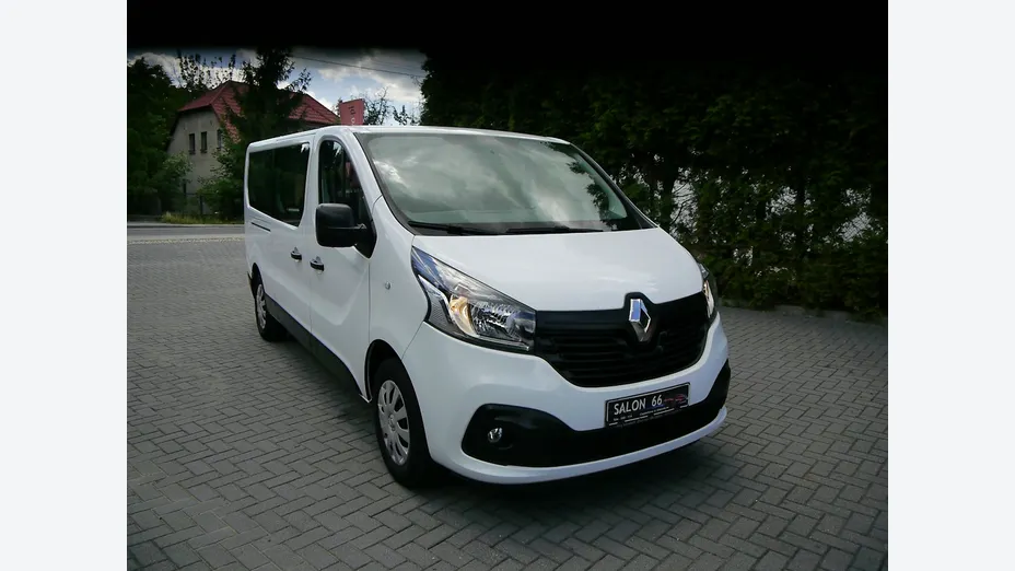 RENAULT Trafic -