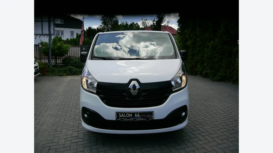 RENAULT Trafic -
