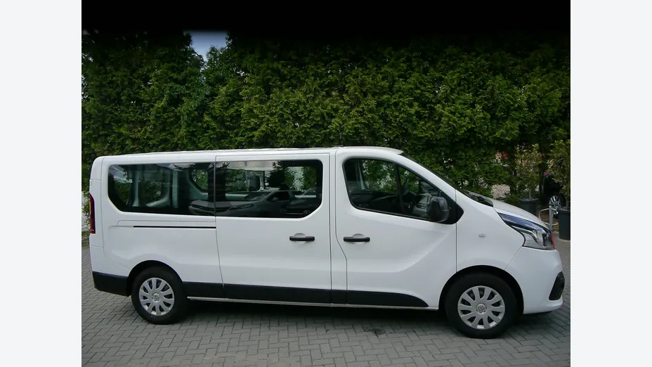 RENAULT Trafic -