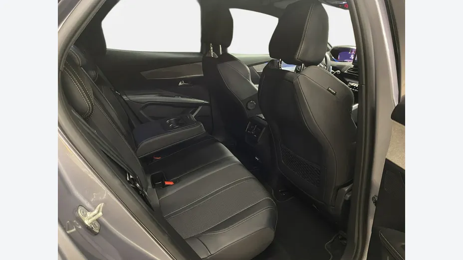 PEUGEOT 3008 -