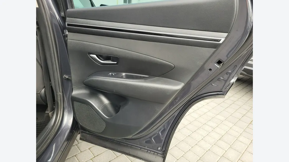 HYUNDAI Tucson -
