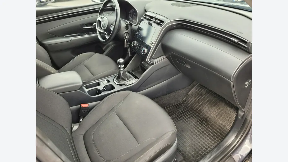 HYUNDAI Tucson -