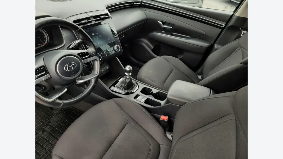 HYUNDAI Tucson -