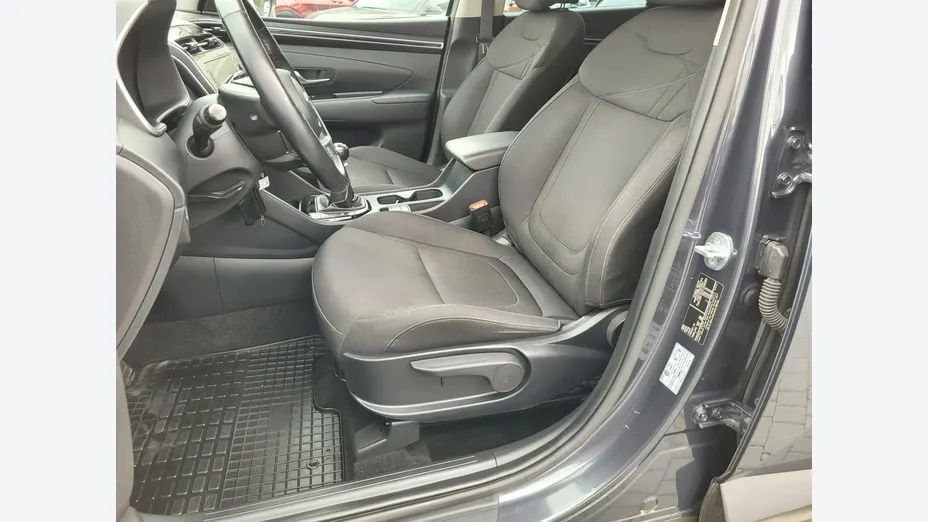 HYUNDAI Tucson -