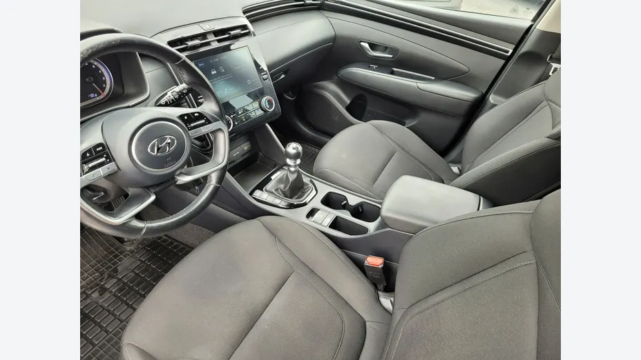 HYUNDAI Tucson -