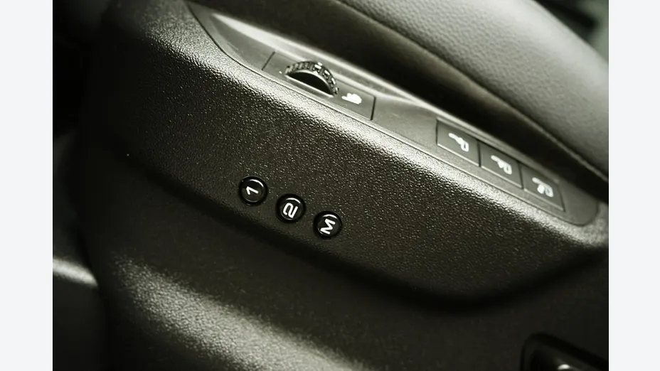 CITROEN DS5 -