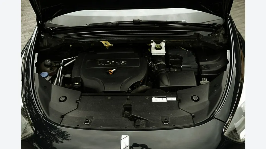 CITROEN DS5 -