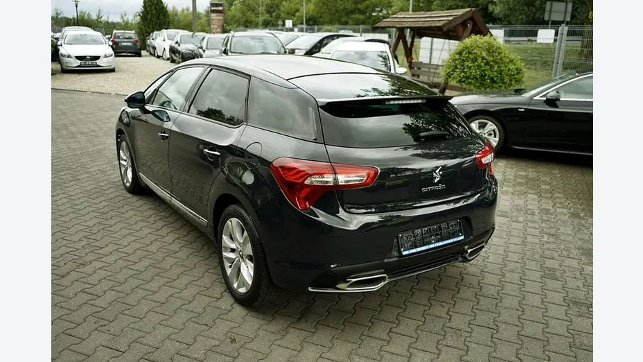 CITROEN DS5 -