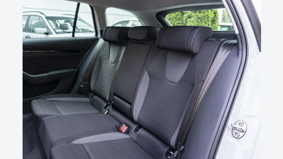 SKODA Octavia -