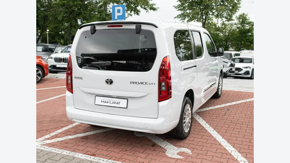 TOYOTA Proace City Verso -