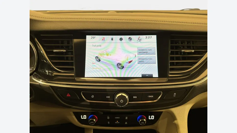 OPEL Insignia -