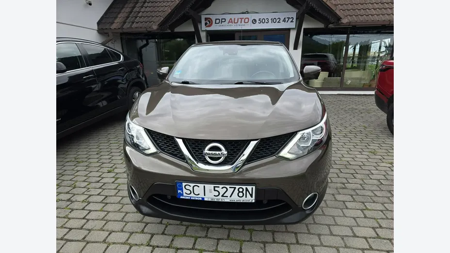 NISSAN Qashqai -