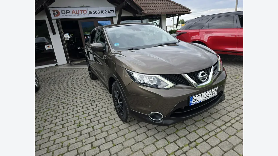 NISSAN Qashqai -