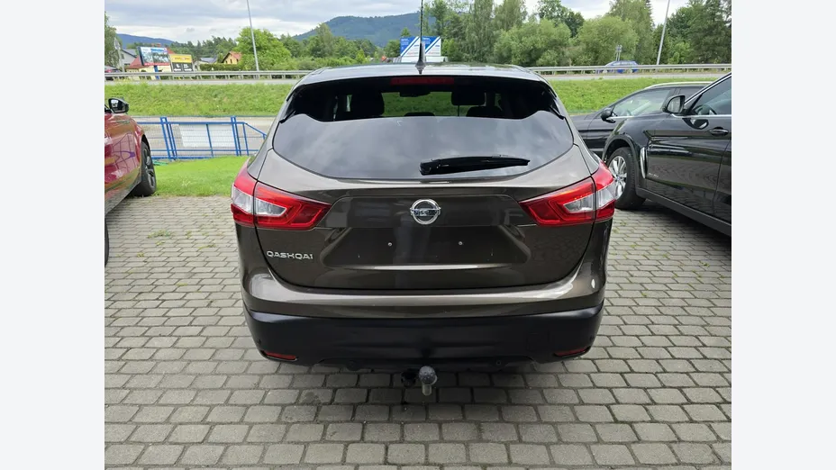 NISSAN Qashqai -