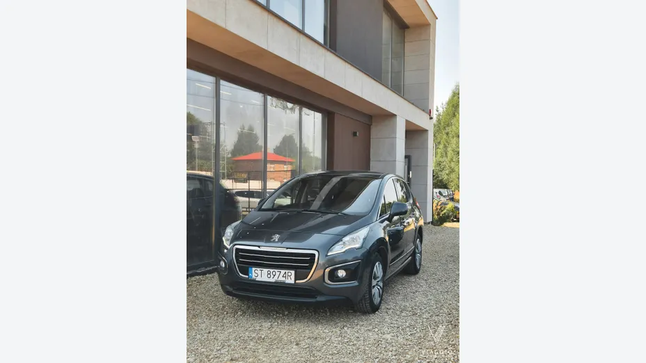 PEUGEOT 3008 -