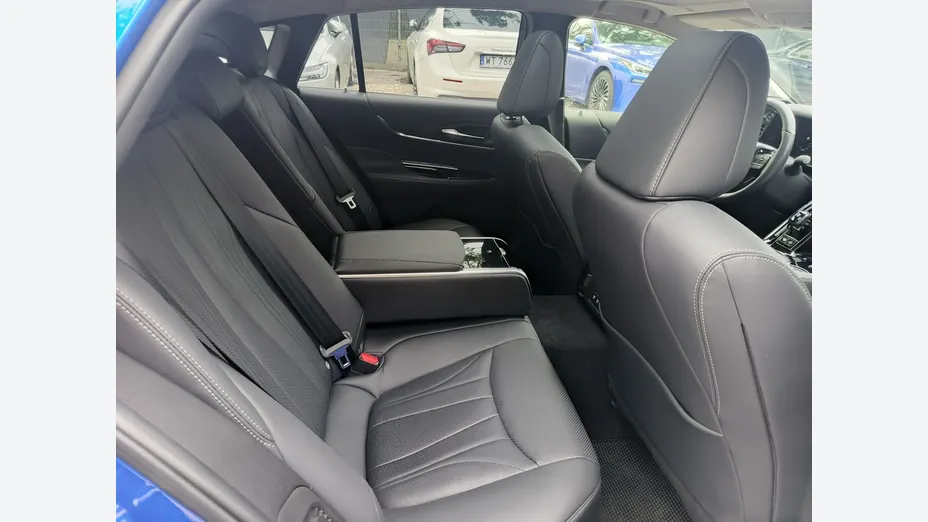 TOYOTA Mirai -