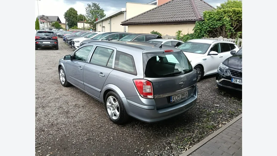OPEL Astra -