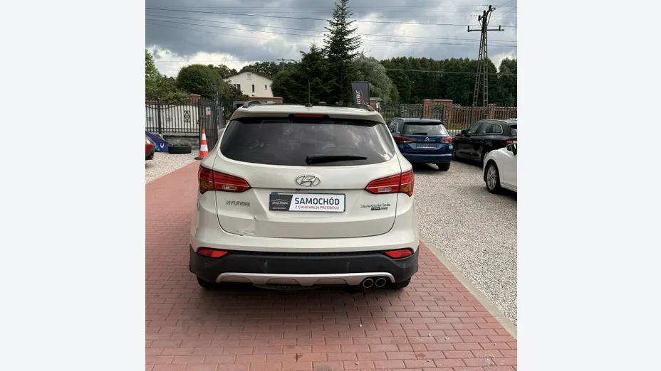 HYUNDAI Santa Fe -