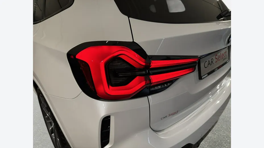 BMW X3 -