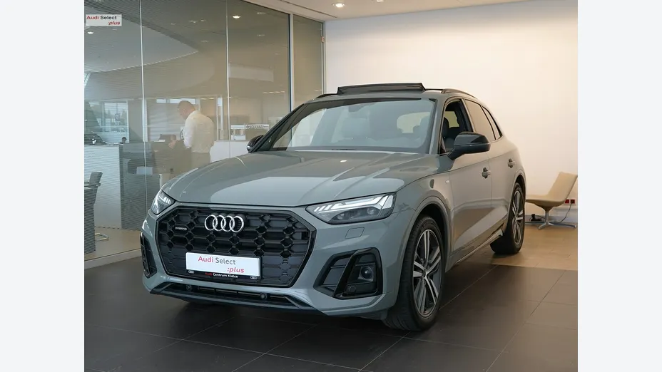 AUDI Q5 -
