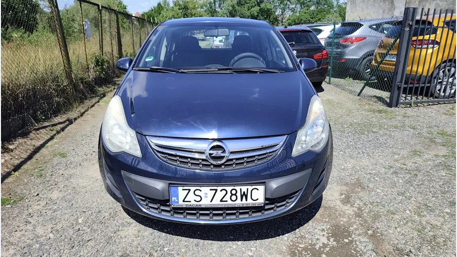 OPEL Corsa -