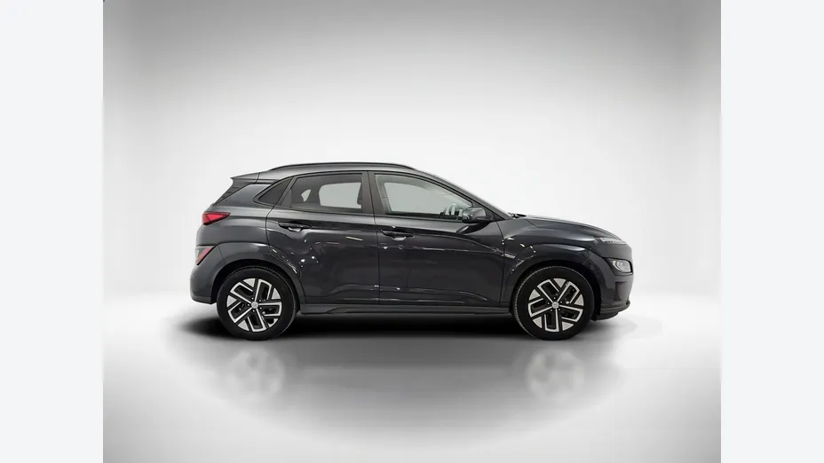 HYUNDAI Kona -