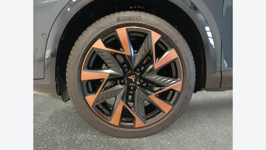 CUPRA Formentor -