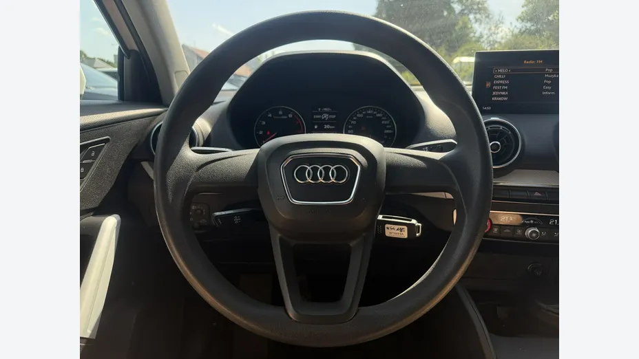 AUDI Q2 -