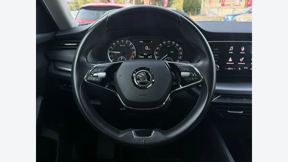 SKODA Octavia -