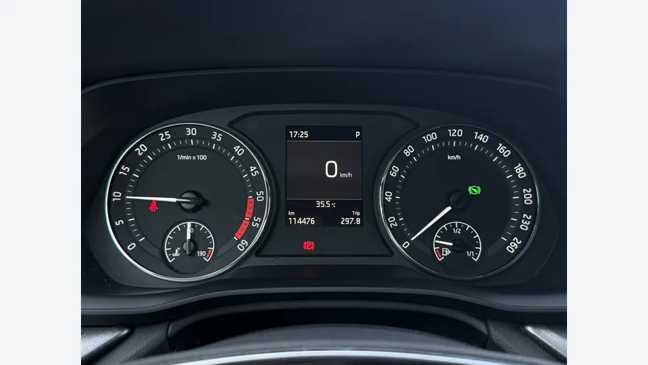 SKODA Octavia -