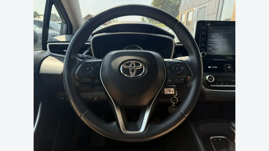 TOYOTA Corolla -