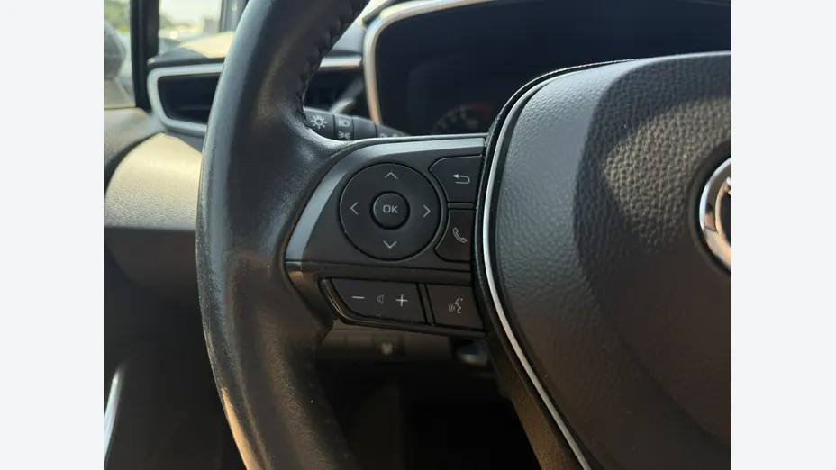 TOYOTA Corolla -