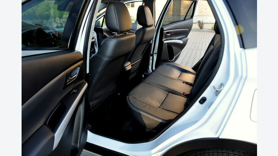 SUZUKI S-Cross -