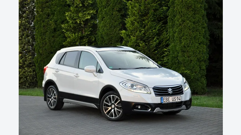 SUZUKI S-Cross -