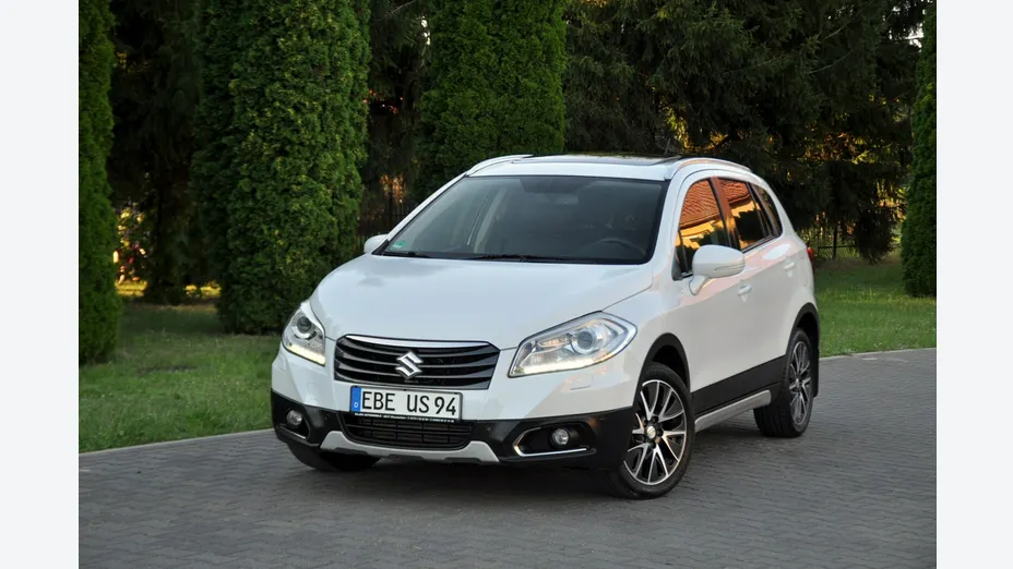 SUZUKI S-Cross -
