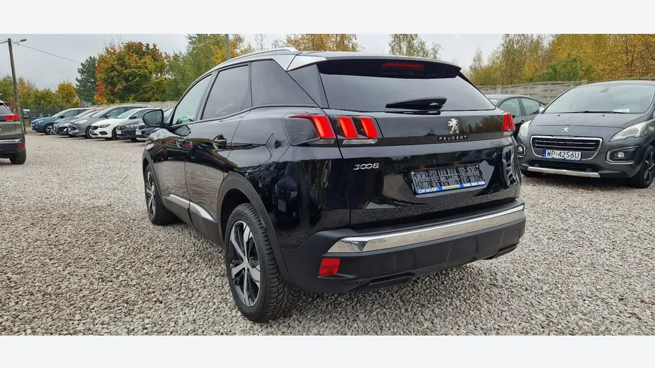 PEUGEOT 3008 -