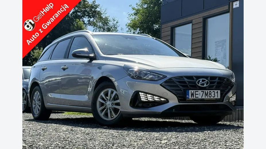 HYUNDAI i30 -