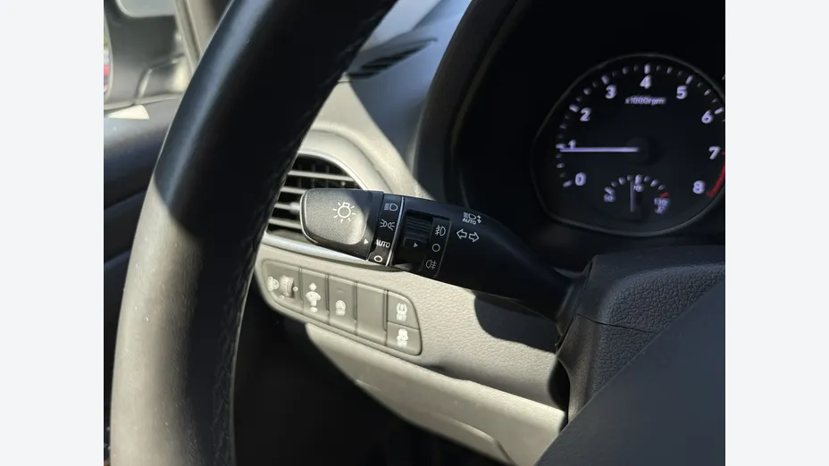 HYUNDAI i30 -