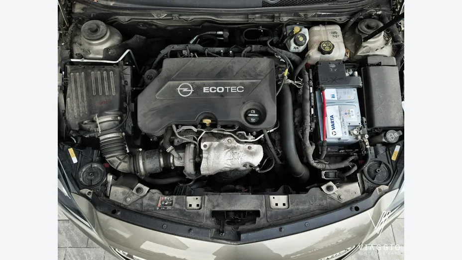 OPEL Insignia -