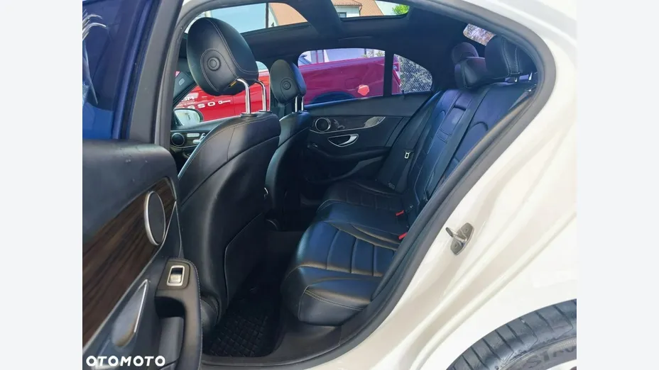 MERCEDES-BENZ C Klasa -