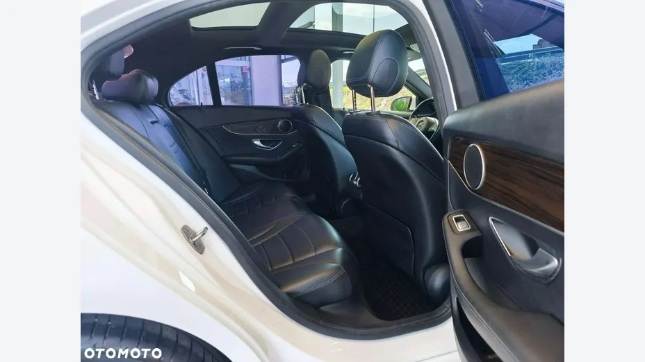 MERCEDES-BENZ C Klasa -