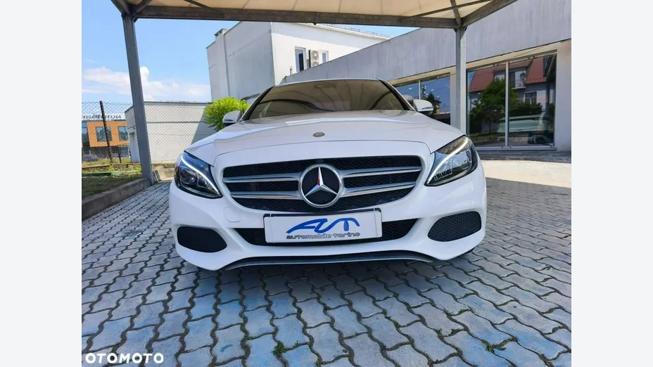 MERCEDES-BENZ C Klasa -